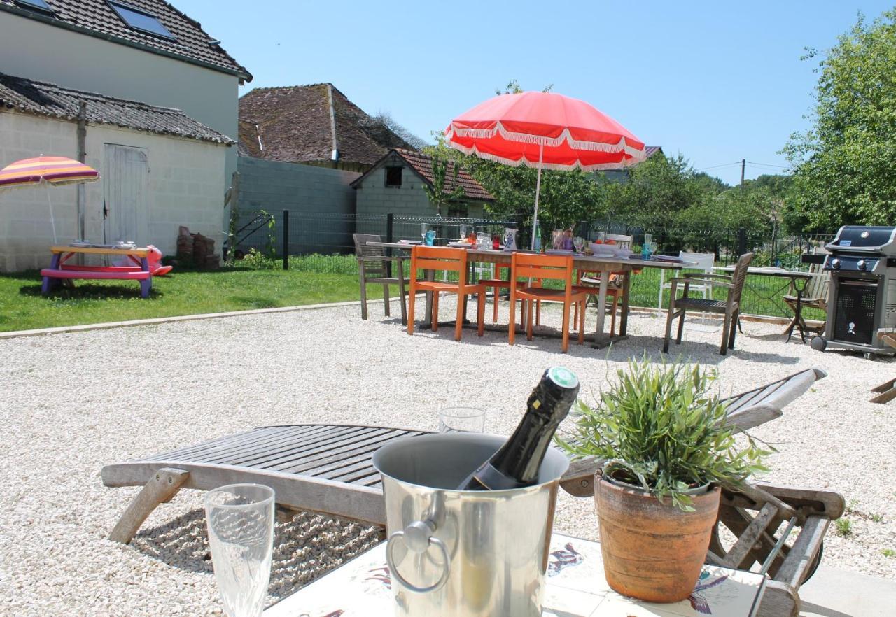 Villa La Ferme De Mon Enfance Villechétif Esterno foto